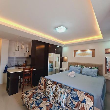 Italian Inspired Tropical-Themed Studio Condo 达沃 外观 照片